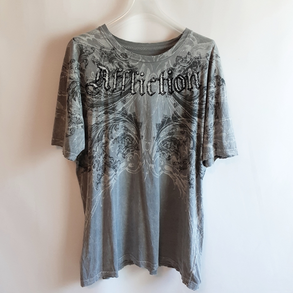 Affliction Men's Distressed Tee Size XL
